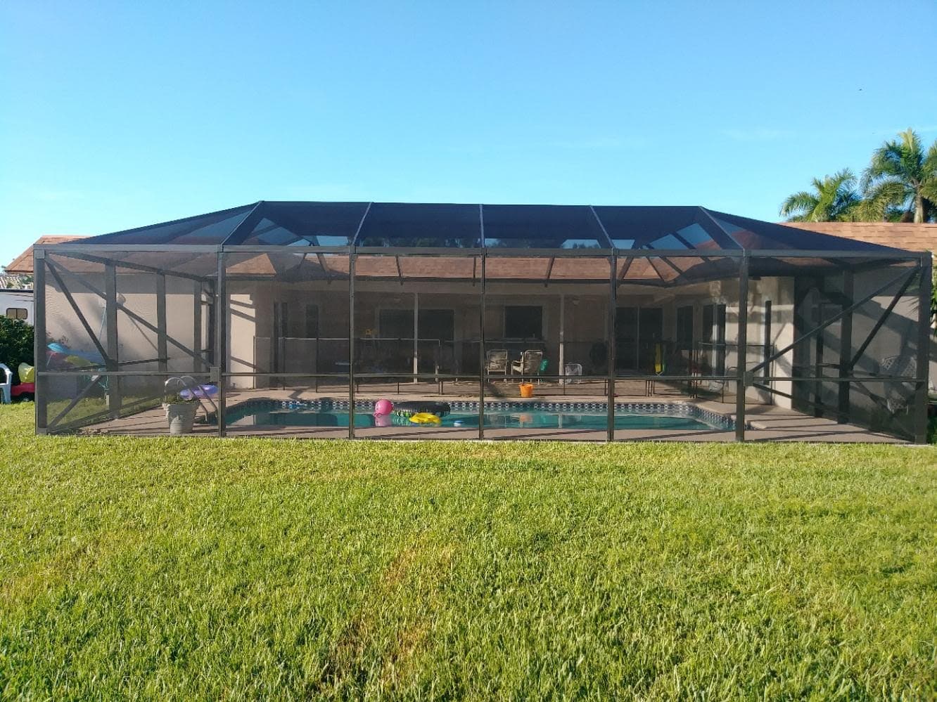 Plantation Large-Span Pool Enclosure - Image 3